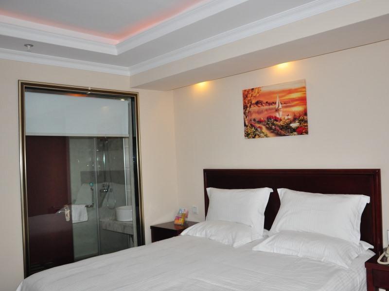 Greentree Inn Chongqing North Railway Station Express Hotel Екстериор снимка